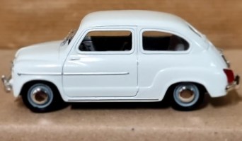 Seat 600 D 1963.Solido